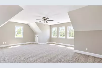 331 Burnt Hickory Lane SE, Calhoun, GA 30701 - Photo 10
