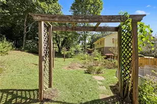 4162 Cimarron Dr, Clarkston, GA 30021 - Photo 30