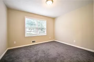 2460 Rolling Acres Dr SW, Conyers, GA 30094 - Photo 26
