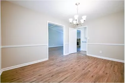 2460 Rolling Acres Drive SW, Conyers, GA 30094 - Photo 10
