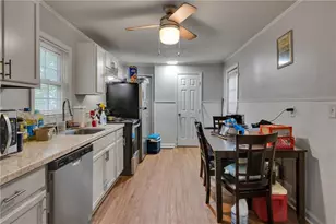 136 Holly Rd, Atlanta, GA 30314 - Photo 6