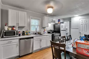 136 Holly Rd, Atlanta, GA 30314 - Photo 8