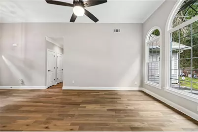 4519 Knightsbridge Road, Flowery Branch, GA 30542 - Photo 14