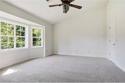 5430 Princeton Oaks Drive, Sugar Hill, GA 30518 - Photo 16
