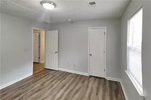 25 Mountain Ct, Covington, GA 30016 - Photo 4