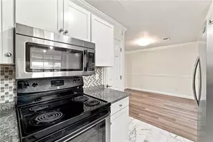 220 Chads Ford Way, Roswell, GA 30076 - Photo 12