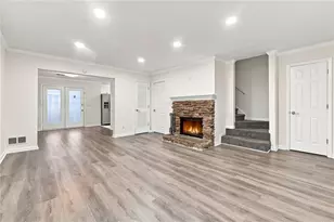 220 Chads Ford Way, Roswell, GA 30076 - Photo 4