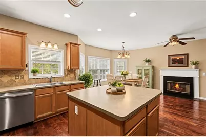 400 Forest Creek Court, Canton, GA 30115 - Photo 14