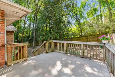 2332 Tanglewood Circle NE, Atlanta, GA 30345 - Photo 38