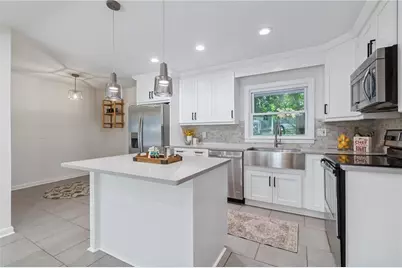 2332 Tanglewood Circle NE, Atlanta, GA 30345 - Photo 14