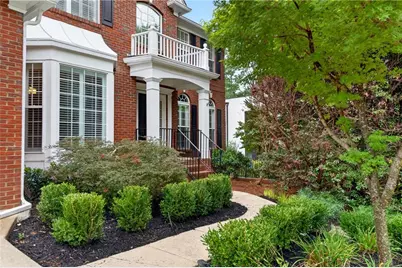 2093 Wrights Mill Circle NE, Atlanta, GA 30324 - Photo 2