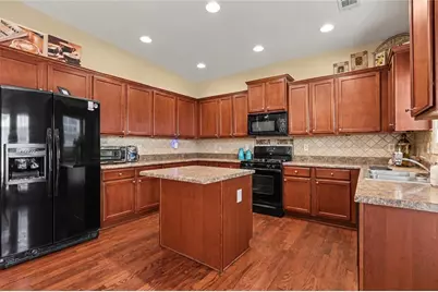 3732 Lake Enclave Way, Atlanta, GA 30349 - Photo 4