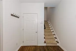 5561 Julian Pl, Atlanta, GA 30342 - Photo 32