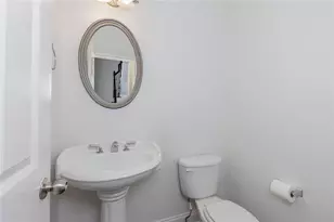 5561 Julian Pl, Atlanta, GA 30342 - Photo 10