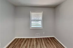1957 Westley Dr, Riverdale, GA 30296 - Photo 10