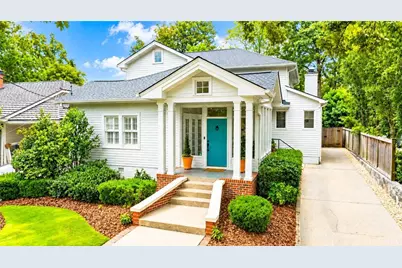 241 Lakeview Avenue NE, Atlanta, GA 30305 - Photo 1