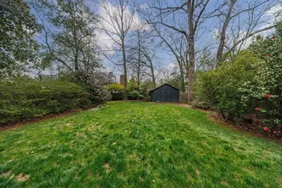 241 Lakeview Avenue NE, Atlanta, GA 30305 - Photo 20