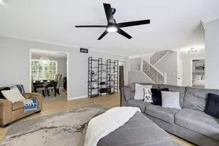 2902 Katy Ln SW, Marietta, GA 30064 - Photo 8