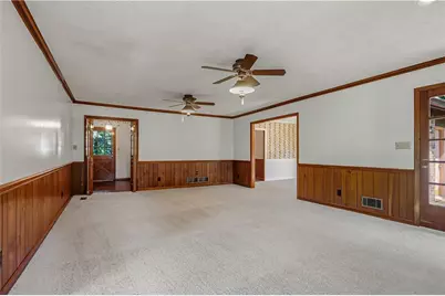 585 Buckeye Circle SE, Conyers, GA 30094 - Photo 8