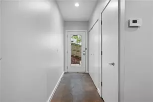1271 Eames Green NW, Atlanta, GA 30318 - Photo 40
