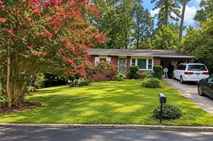 127 Ellendale Ln, Atlanta, GA 30318 - Photo 1