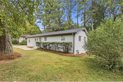 1961 Glenmar Drive, Decatur, GA 30032 - Photo 4