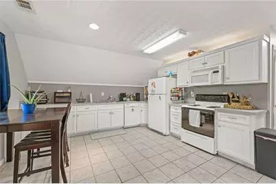 3906 Laurens Lane, Snellville, GA 30039 - Photo 38