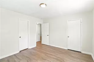 7980 Woodlake Dr, Riverdale, GA 30274 - Photo 8
