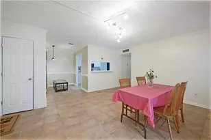 303 Summit N Dr NE, Atlanta, GA 30324 - Photo 22