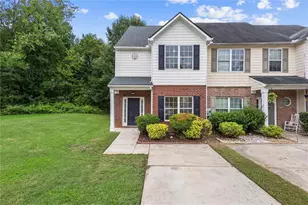 268 Brookview Dr, Riverdale, GA 30274 - Photo 1