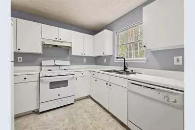 6195 Idlewood Circle, Lithonia, GA 30038 - Photo 10