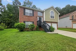 6195 Idlewood Cir, Lithonia, GA 30038 - Photo 2