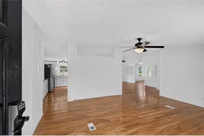 133 Garden Ridge Drive, Carrollton, GA 30116 - Photo 8