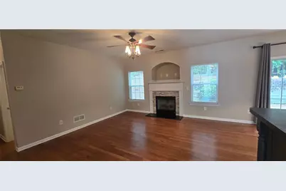 326 Tuggle Court, Woodstock, GA 30188 - Photo 16