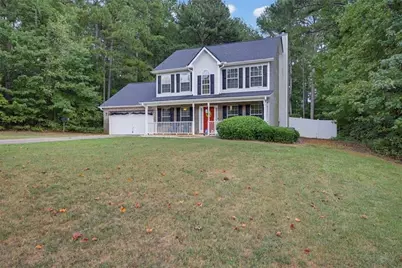395 Oak Hill Dr, Covington, GA 30016 - Photo 2
