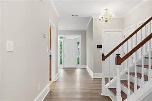 1983 Wellesley Trace, Dunwoody, GA 30338 - Photo 4