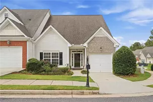 135 Riley Cir, Dawsonville, GA 30534 - Photo 2