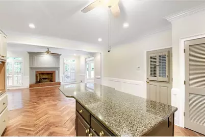 17 Downshire Circle, Decatur, GA 30033 - Photo 12