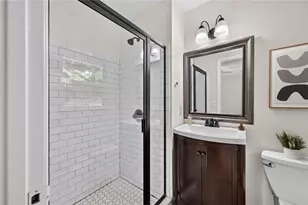 3268 N Druid Hills Rd, Decatur, GA 30033 - Photo 14