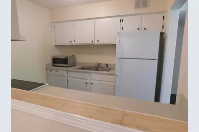 2008 Huntingdon Chase #2008, Sandy Springs, GA 30350 - Photo 8