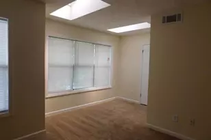2008 Huntingdon Chase, Sandy Springs, GA 30350 - Photo 6