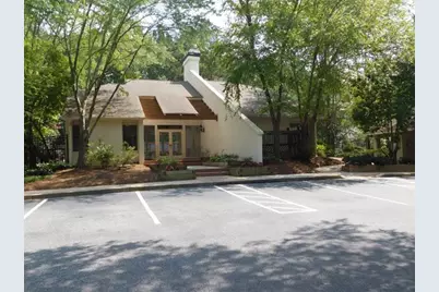 2008 Huntingdon Chase #2008, Sandy Springs, GA 30350 - Photo 10