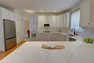 5001 Staverly Ln NW, Peachtree Corners, GA 30092 - Photo 16