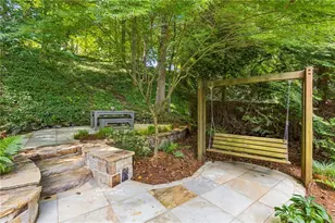 544 Hollydale Ct NW, Atlanta, GA 30342 - Photo 70