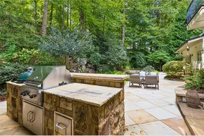 544 Hollydale Court NW, Atlanta, GA 30342 - Photo 68