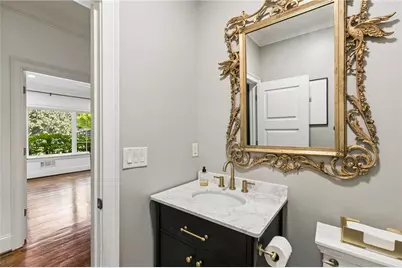544 Hollydale Court NW, Atlanta, GA 30342 - Photo 32