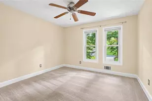 231 Sabrina Ct, Woodstock, GA 30188 - Photo 48