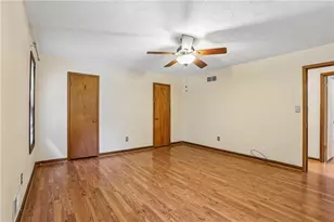 231 Sabrina Ct, Woodstock, GA 30188 - Photo 32