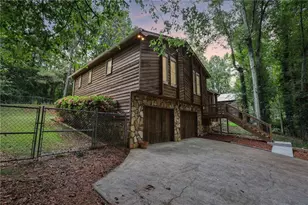 231 Sabrina Ct, Woodstock, GA 30188 - Photo 2