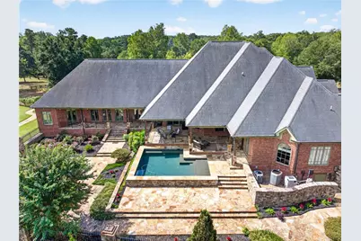 4984 Donald Drive, Loganville, GA 30052 - Photo 4